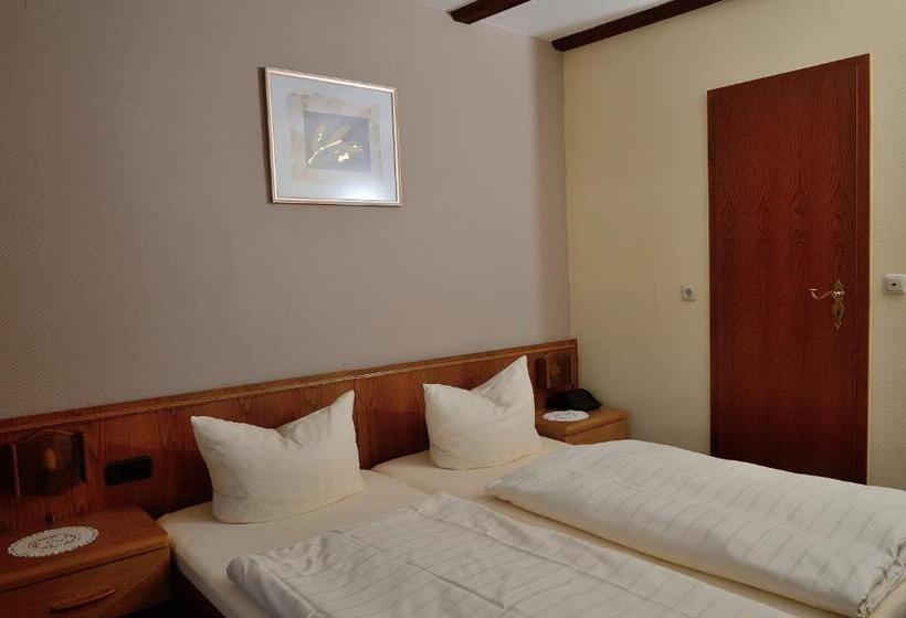 ホテル Zum Josefshof