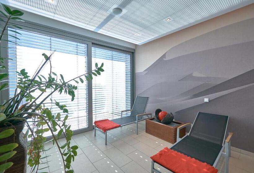 Lago Hotel & Restaurant Am See