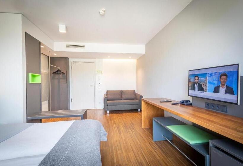 Lago Hotel & Restaurant Am See