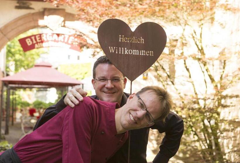 بنسيون Altes Stadttor