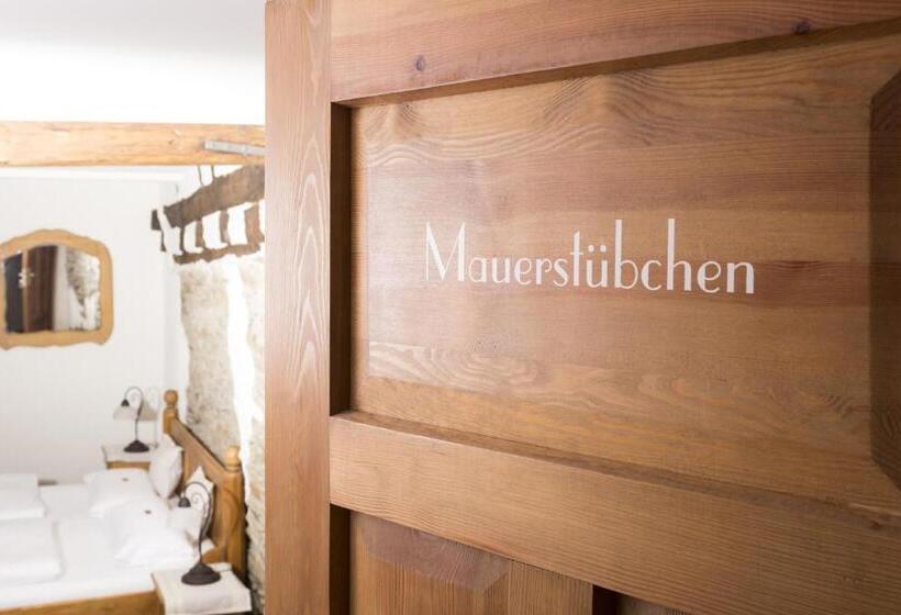 بنسيون Altes Stadttor