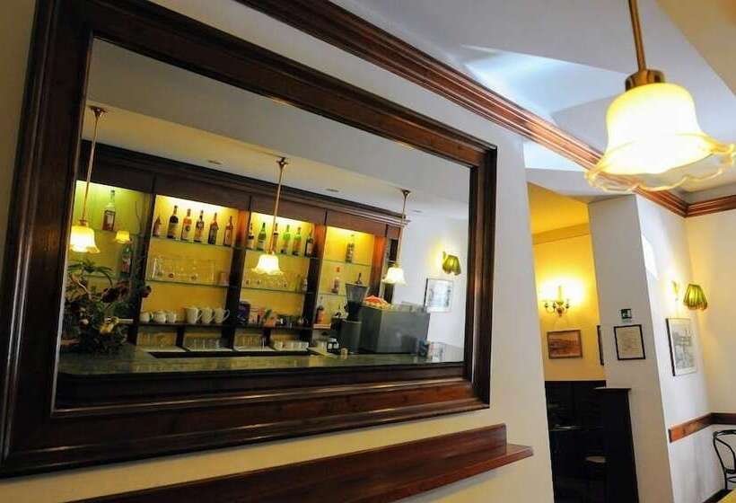 酒店 Albergo Italia Di Nardi Renzo & C Snc