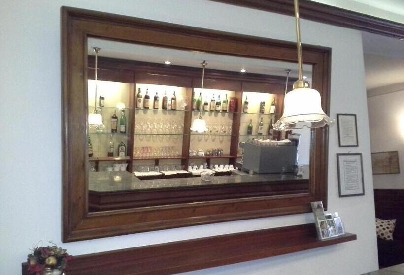 酒店 Albergo Italia Di Nardi Renzo & C Snc