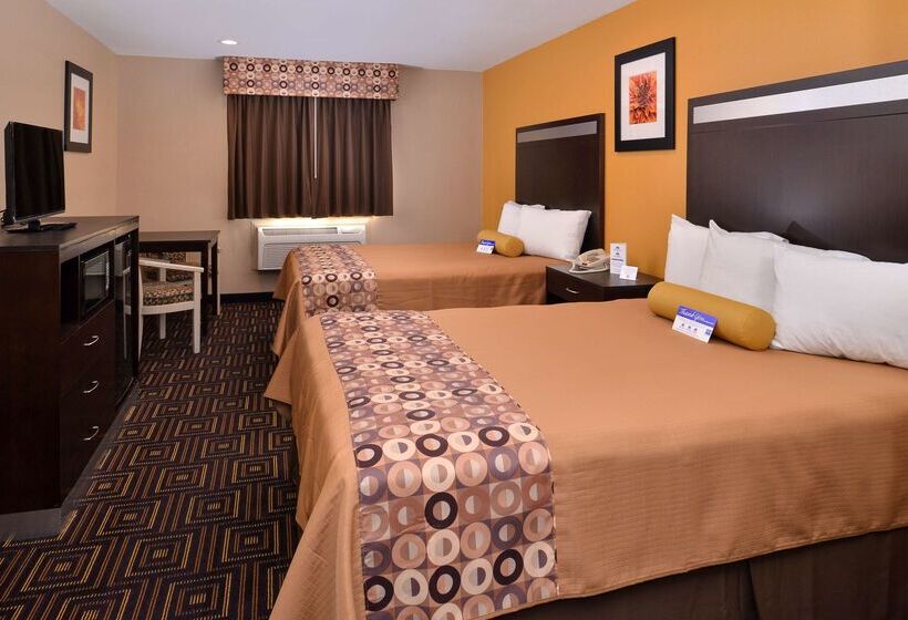 酒店 Americas Best Value Inn & Suites Madera