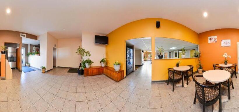 酒店 Americas Best Value Inn & Suites Madera