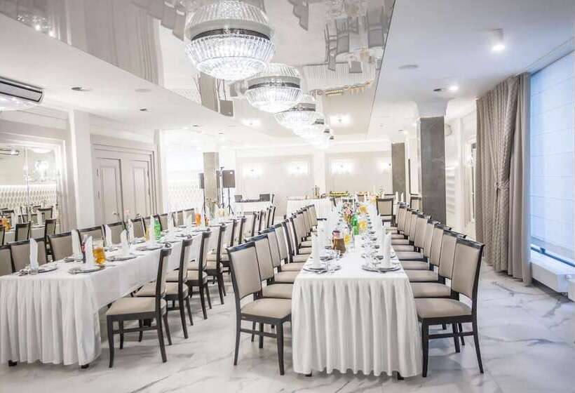 호텔 Gromada łomża