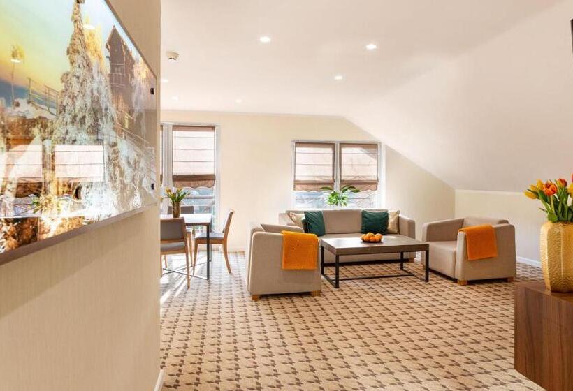 هتل Verde Montana Wellness & Spa