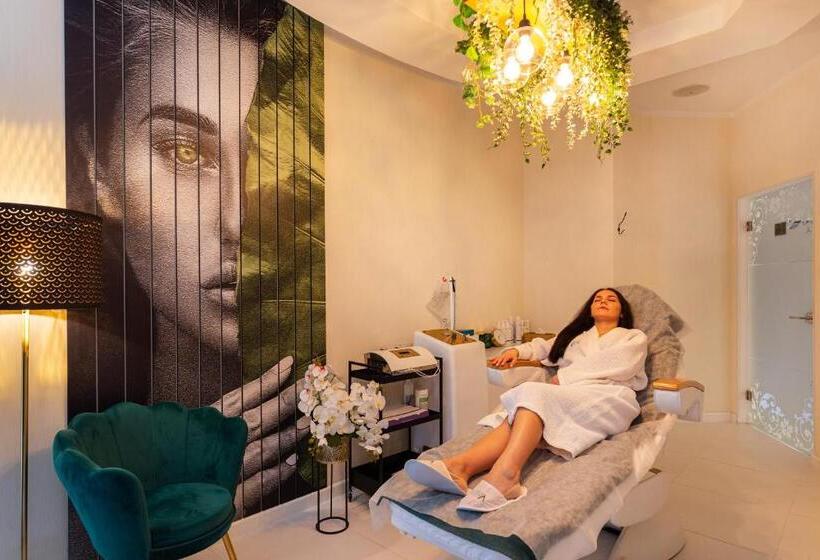 هتل Verde Montana Wellness & Spa