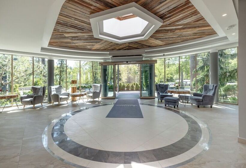 בית מלון כפרי Warszawa Spa & Resort