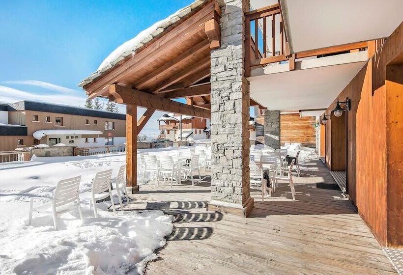 هتل Chalet Oliver By Skinetworks
