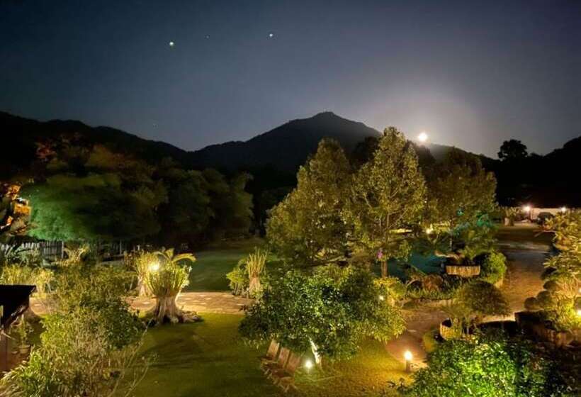 酒店 Singgahsana Villa