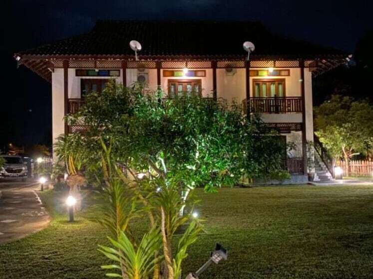 酒店 Singgahsana Villa