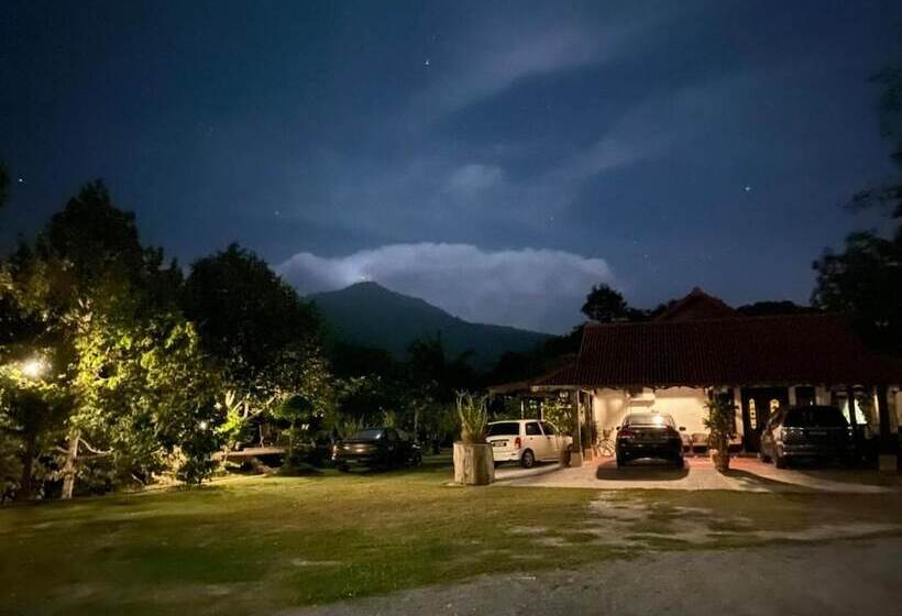 酒店 Singgahsana Villa