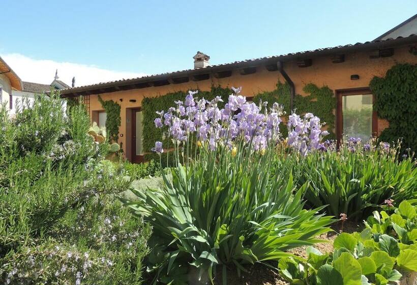 مبيت وإفطار Resort Villa Manin