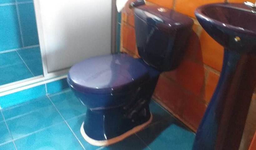 هتل Cabanas Y Camping Colinas De San Diego