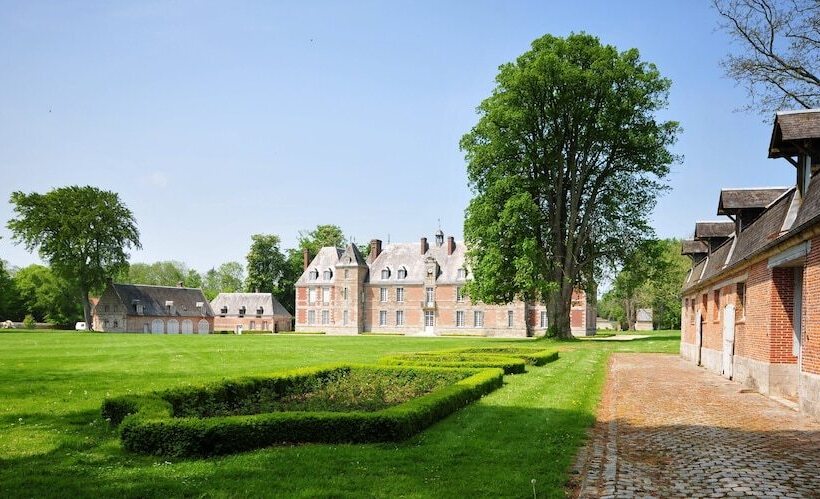 ホテル Chateau De Janville