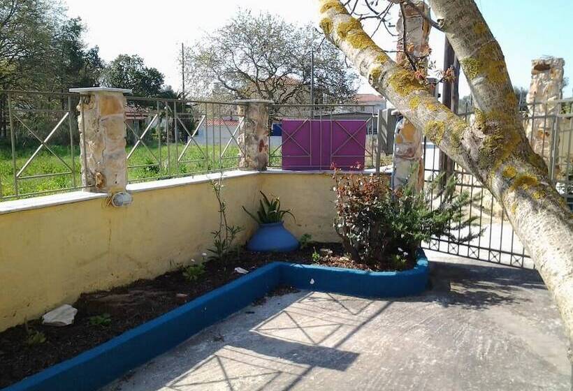 هتل Harmony House