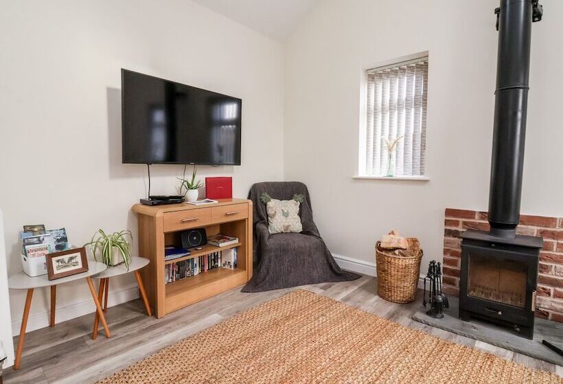 Ashtree Cottage