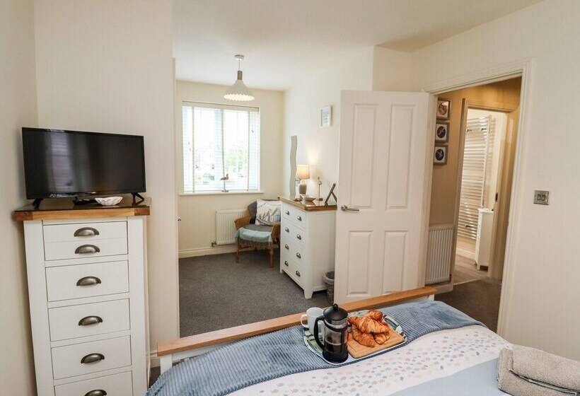 Bay Cottage