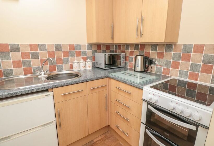 Eastdown Annexe