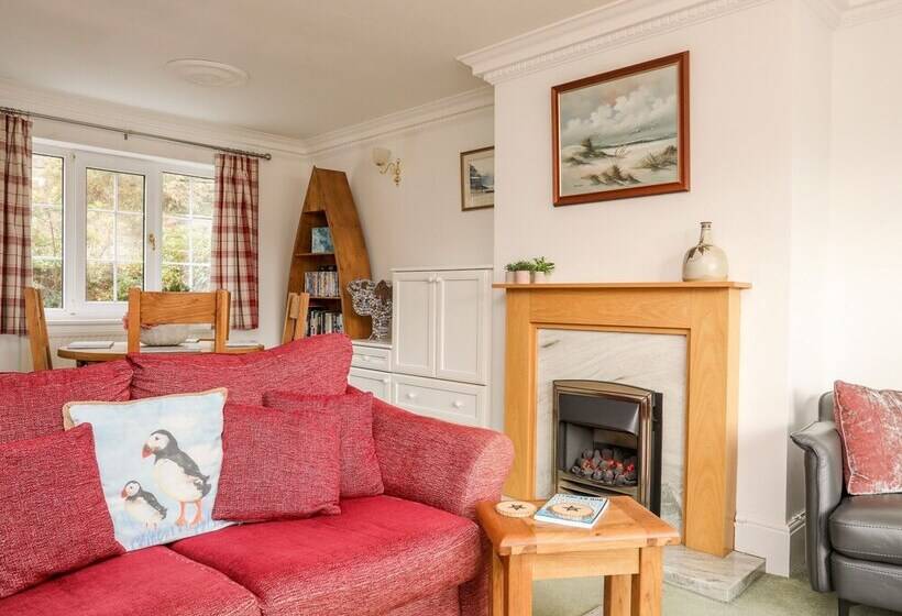 Sea View Cottage