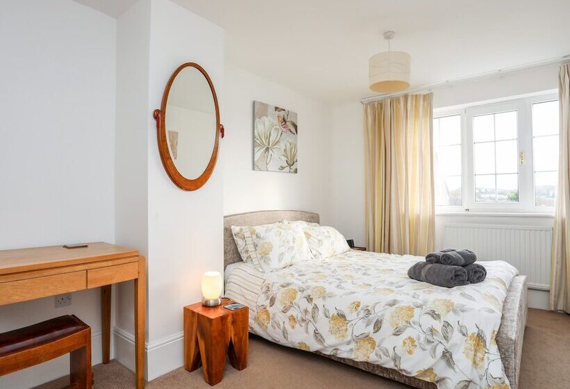 Sea View Cottage