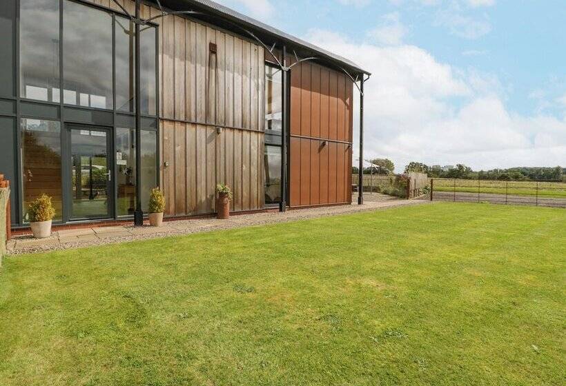 The Dutch Barn