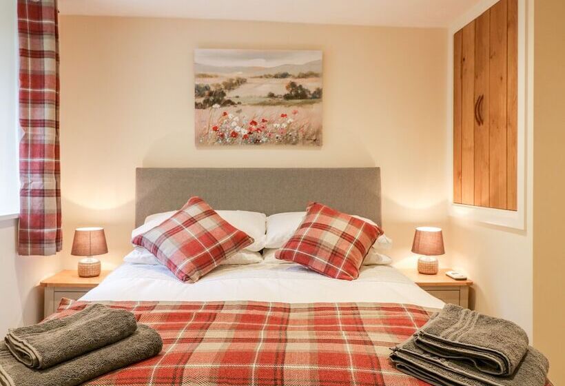 Tilly S Cottage