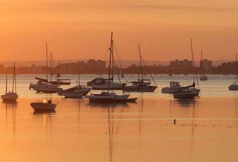 Westcliff Hideout