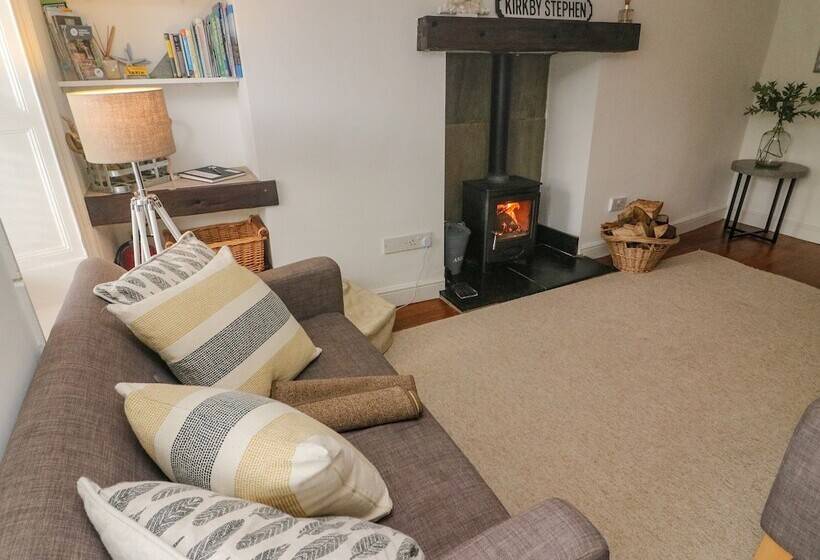 Bay Leaf Cottage