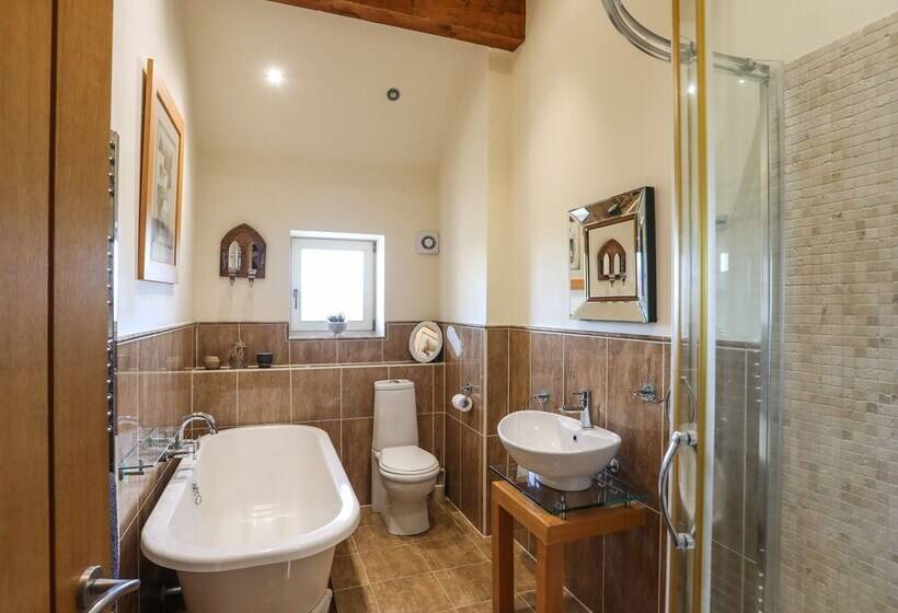 Cosy Barn