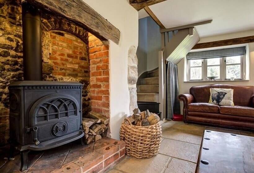 Cosy Cot