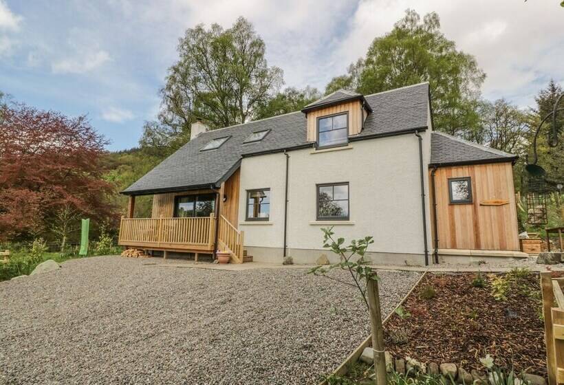 Fois House