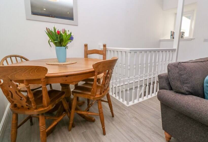 Glenmount Cottage