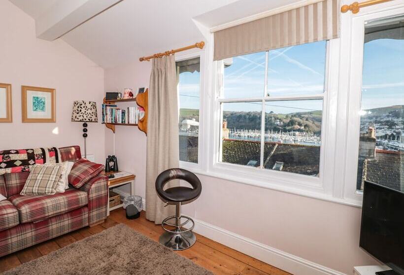 Harbour Heights