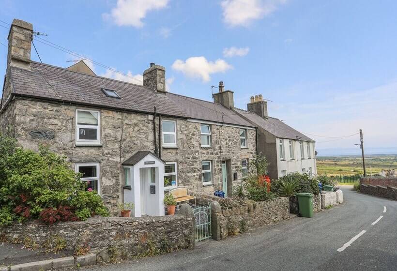 Pen Y Groes