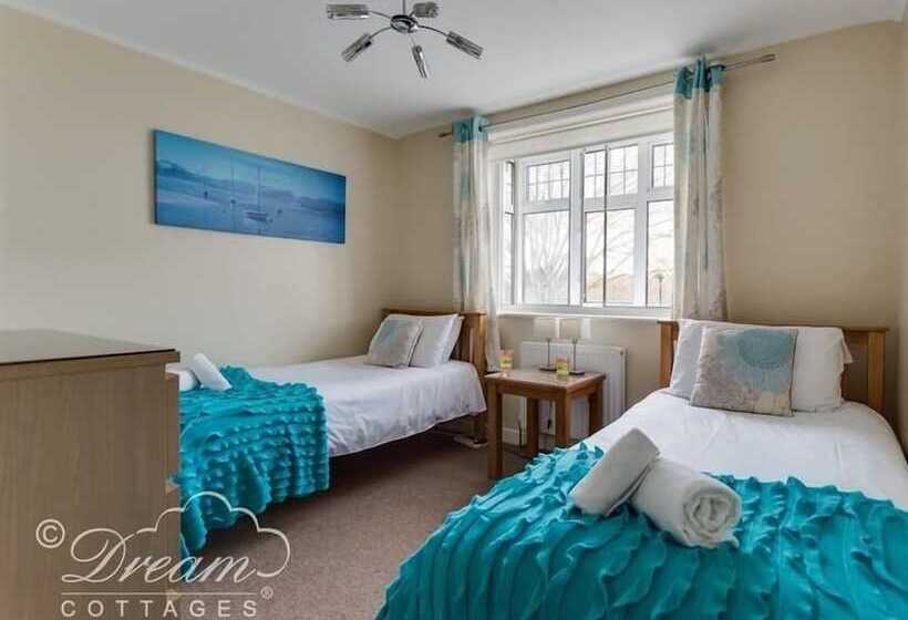 Redcliff View Lodge