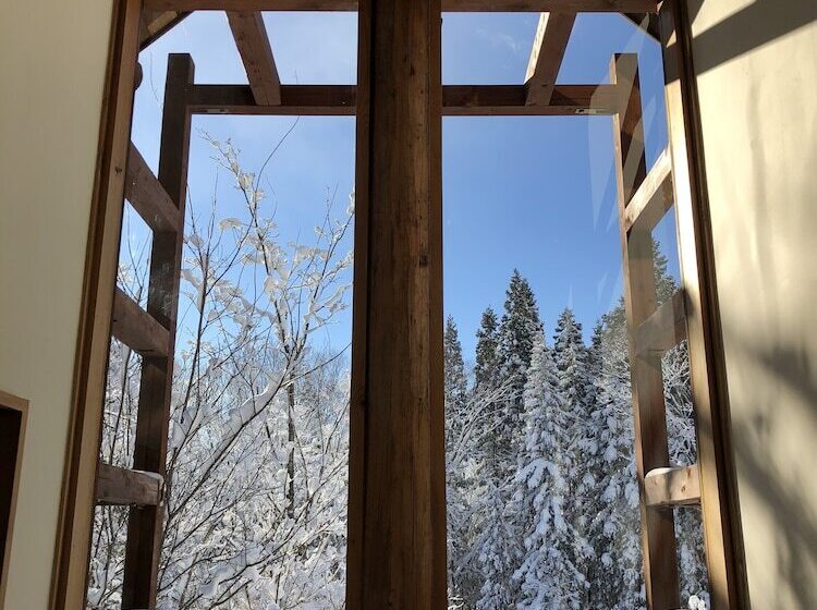 Sunnsnow Log House