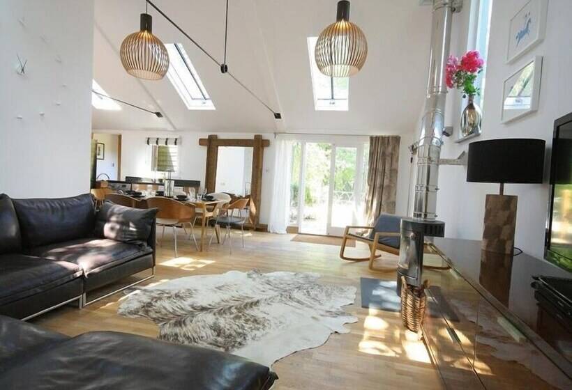 The Linhay
