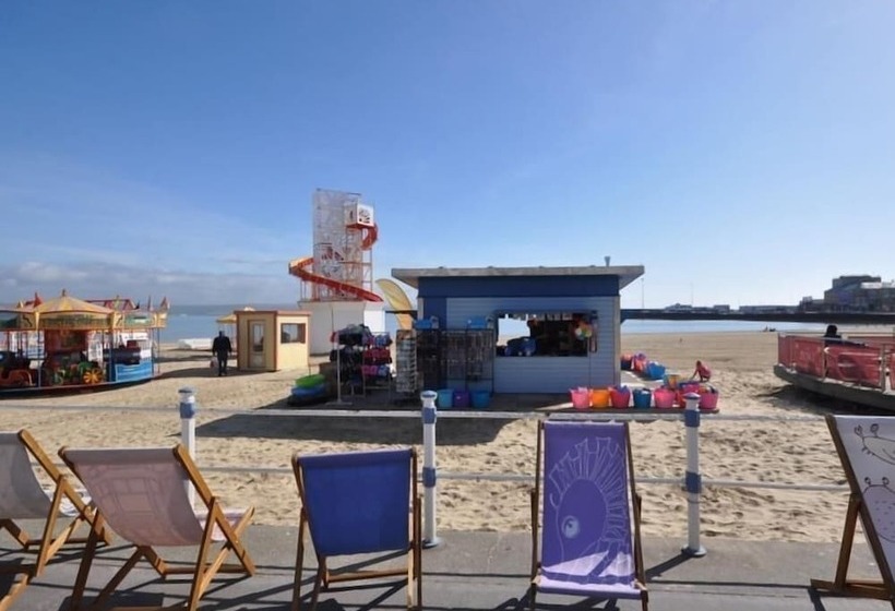 Tides Corner