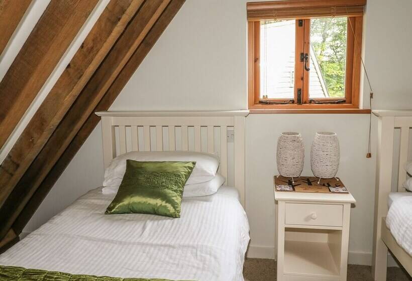 Trevinny Lodge No 37