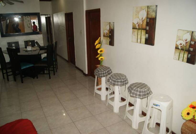 هاستل Mignay Backpacker