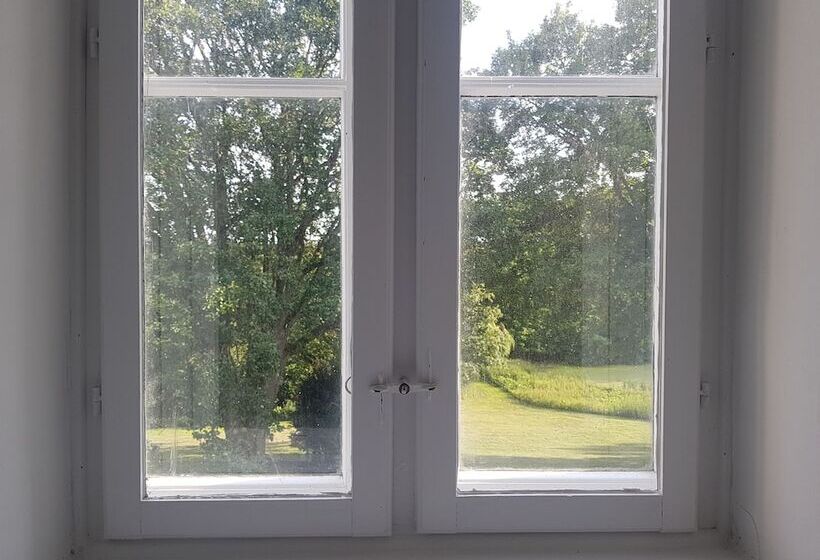 تختخواب و صبحانه Hesede Hovedgård