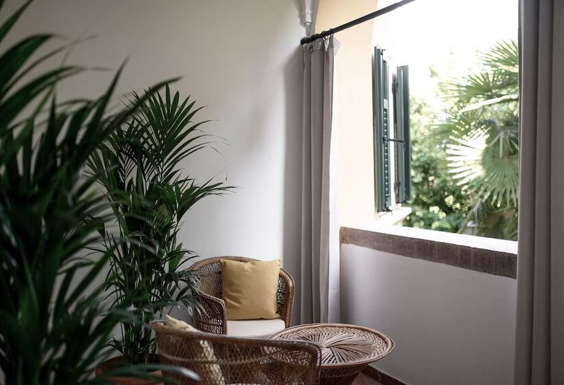 مبيت وإفطار Villa Arnica   Adults Only