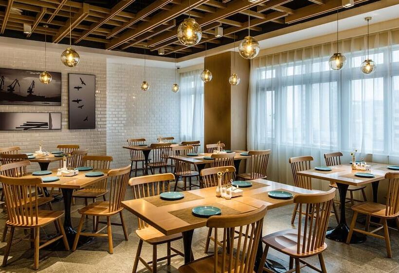 בית מלון כפרי Zhangjiagang Suning Auraya