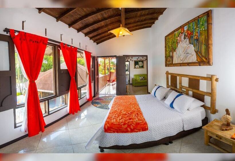 هتل La Granja Eco