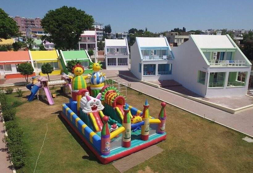 هتل Oykum Tatil Koyu