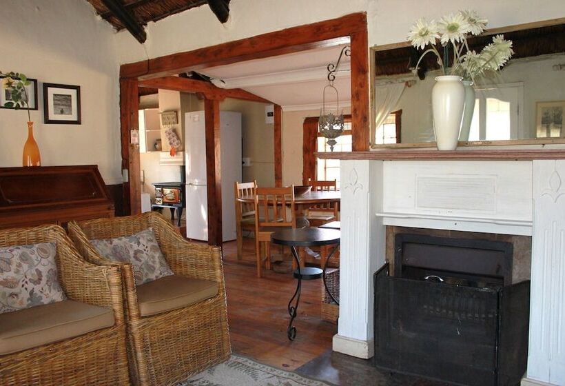 Отель Umzimkulu River Lodge
