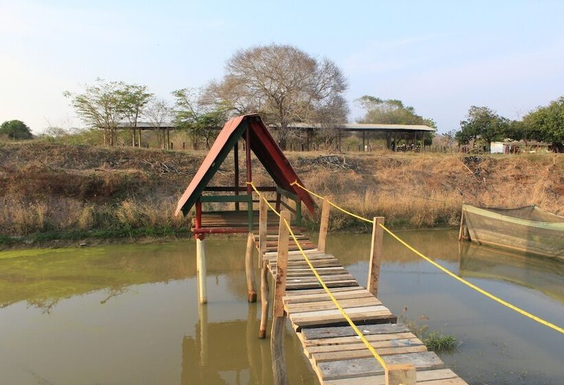 پانسیون Ecogranja Akiez