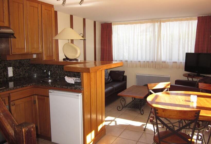 بنسيون Gîte Le Cottage